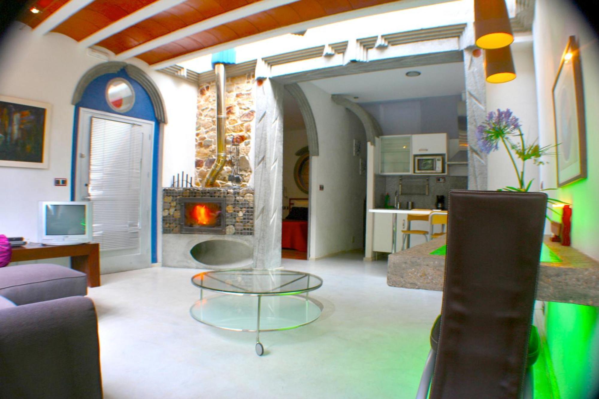 Zentral Club Apartamento Proton-Jacuzzi Belmonte De Miranda Pokoj fotografie